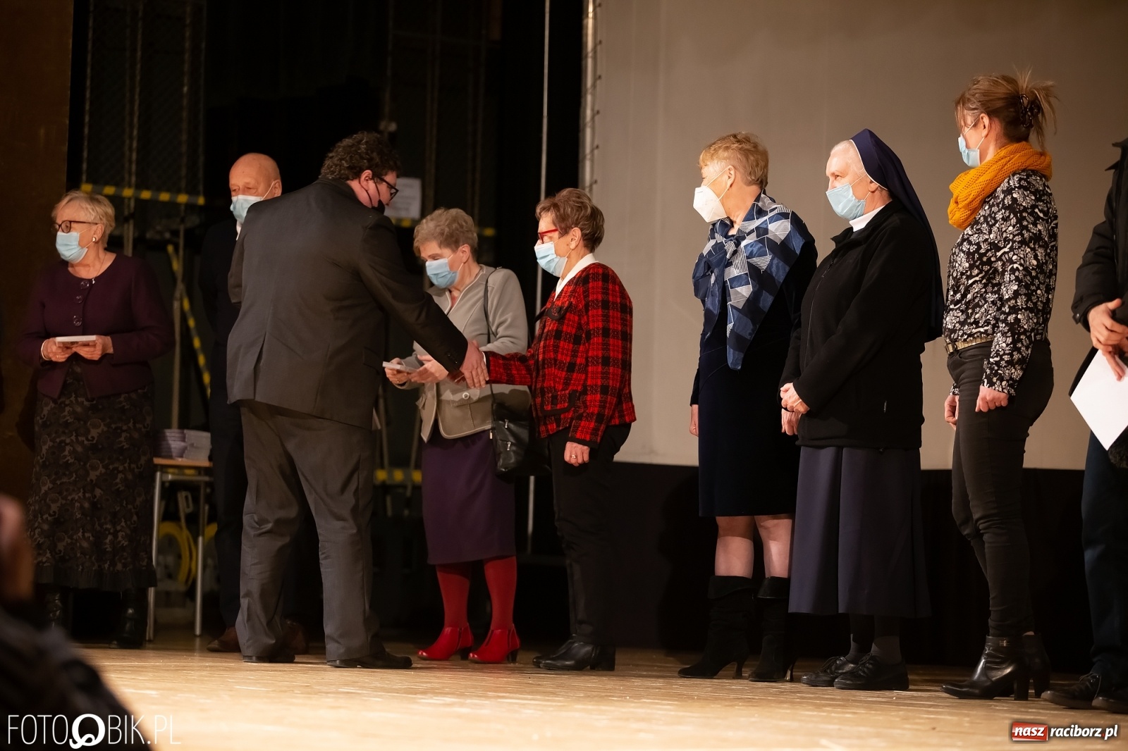 Zdjęcie w galerii na portalu naszraciborz.pl: In Memoriam. Szczypiński i Mitręga udostępnili nowy film w YouTube wiadomości z regionu