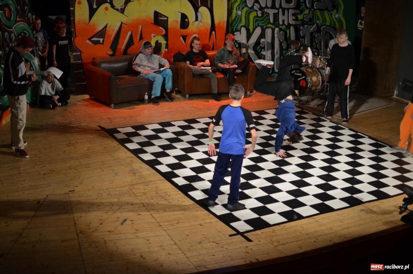 Zdjęcie w galerii na portalu naszraciborz.pl: Blisko stu uczestników BREAK THE TASK w Raciborzu wiadomości z regionu