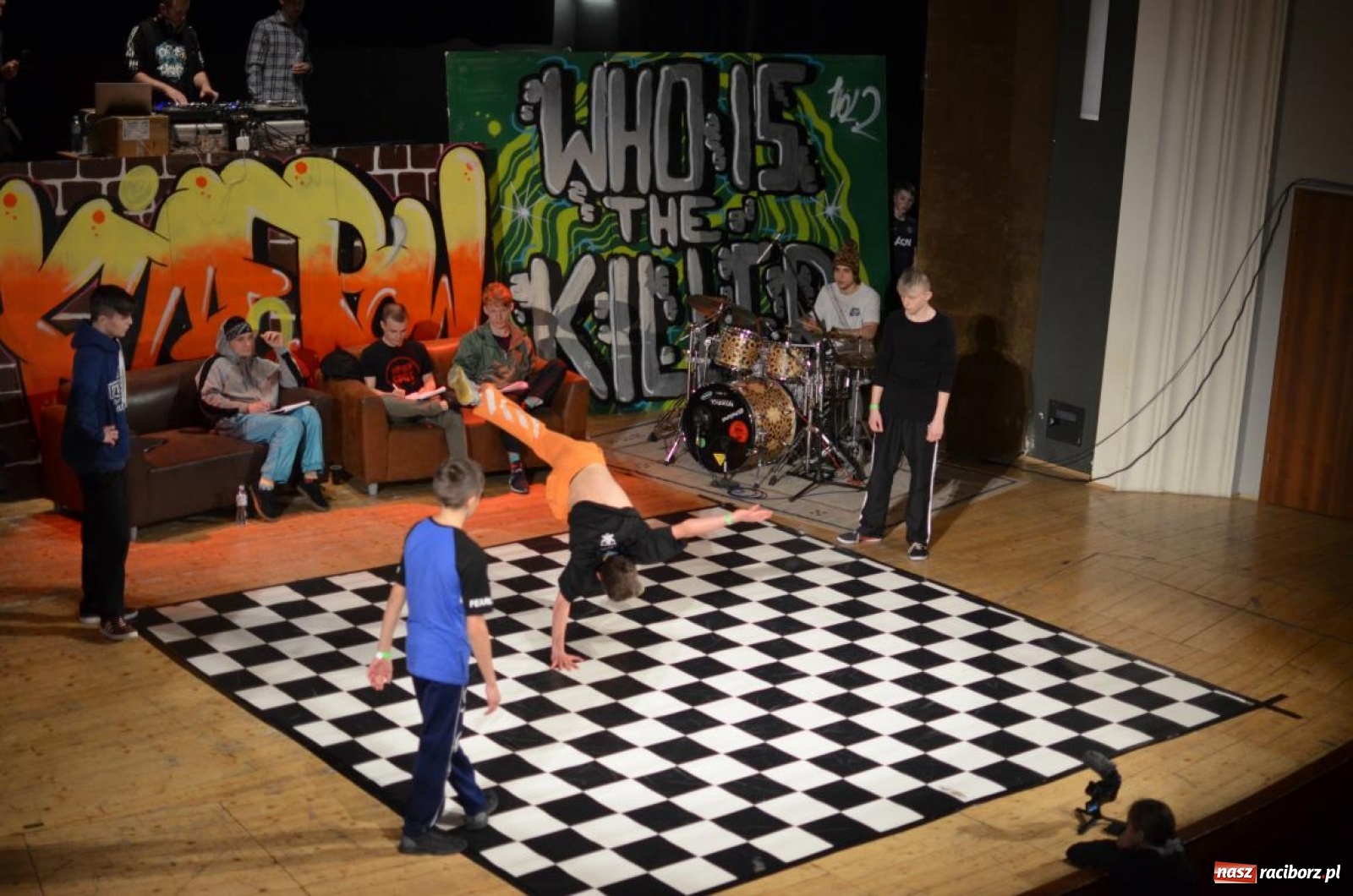 Zdjęcie w galerii na portalu naszraciborz.pl: Blisko stu uczestników BREAK THE TASK w Raciborzu wiadomości z regionu