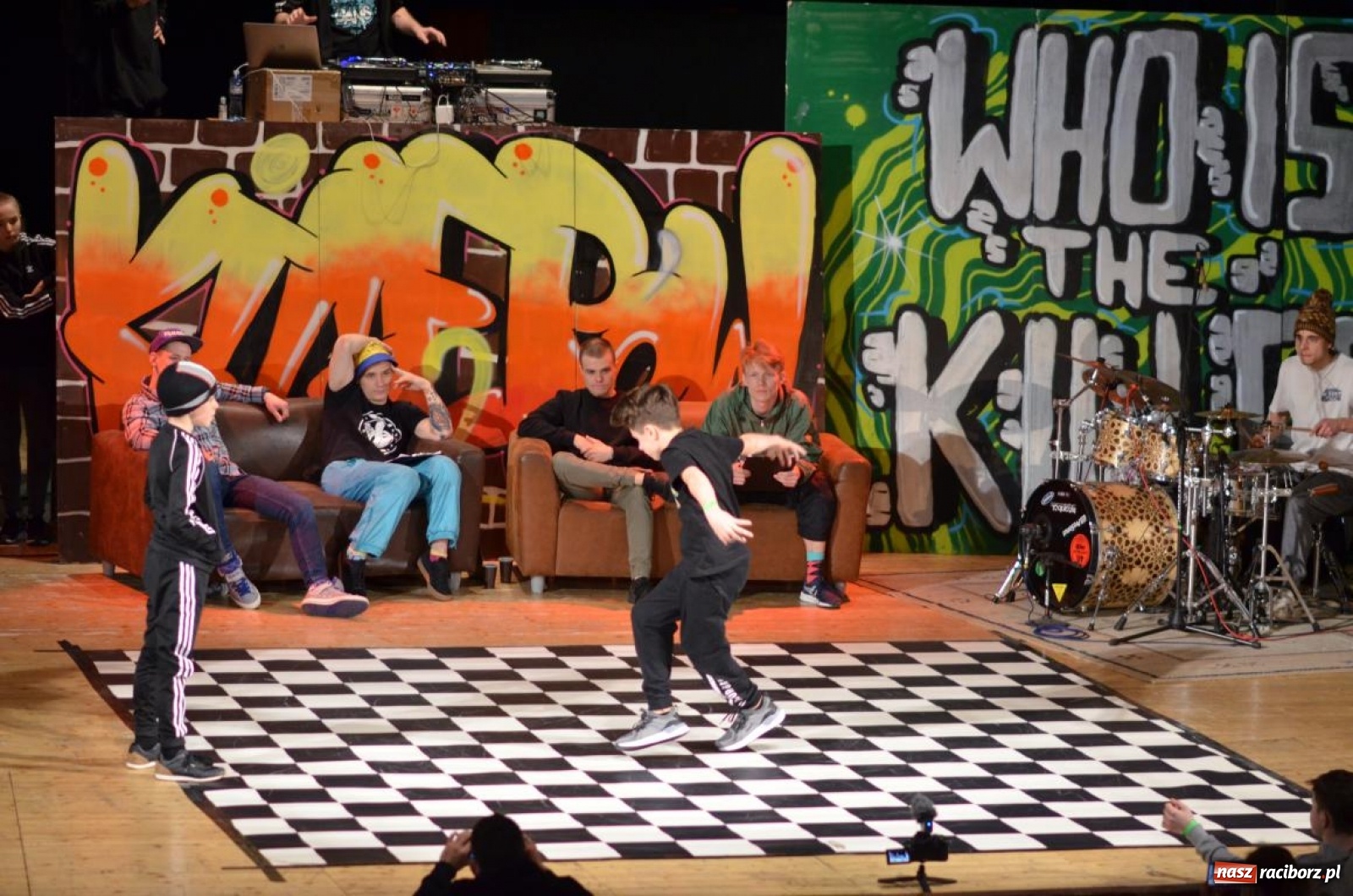 Zdjęcie w galerii na portalu naszraciborz.pl: Blisko stu uczestników BREAK THE TASK w Raciborzu wiadomości z regionu