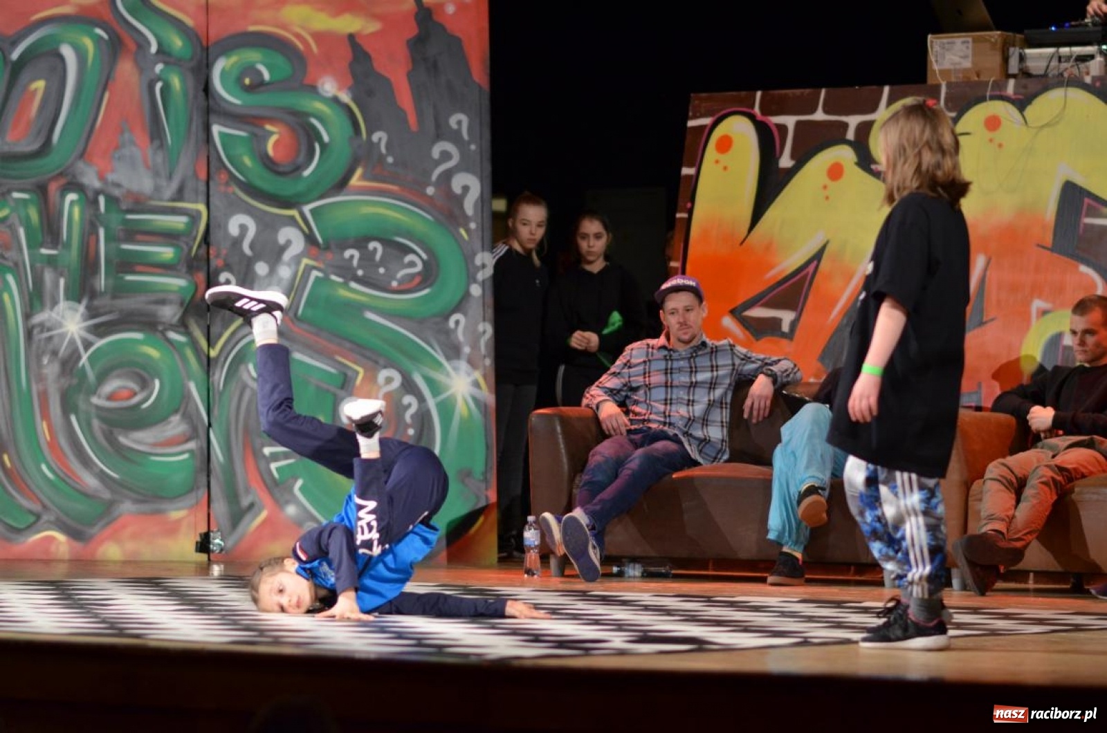 Zdjęcie w galerii na portalu naszraciborz.pl: Blisko stu uczestników BREAK THE TASK w Raciborzu wiadomości z regionu