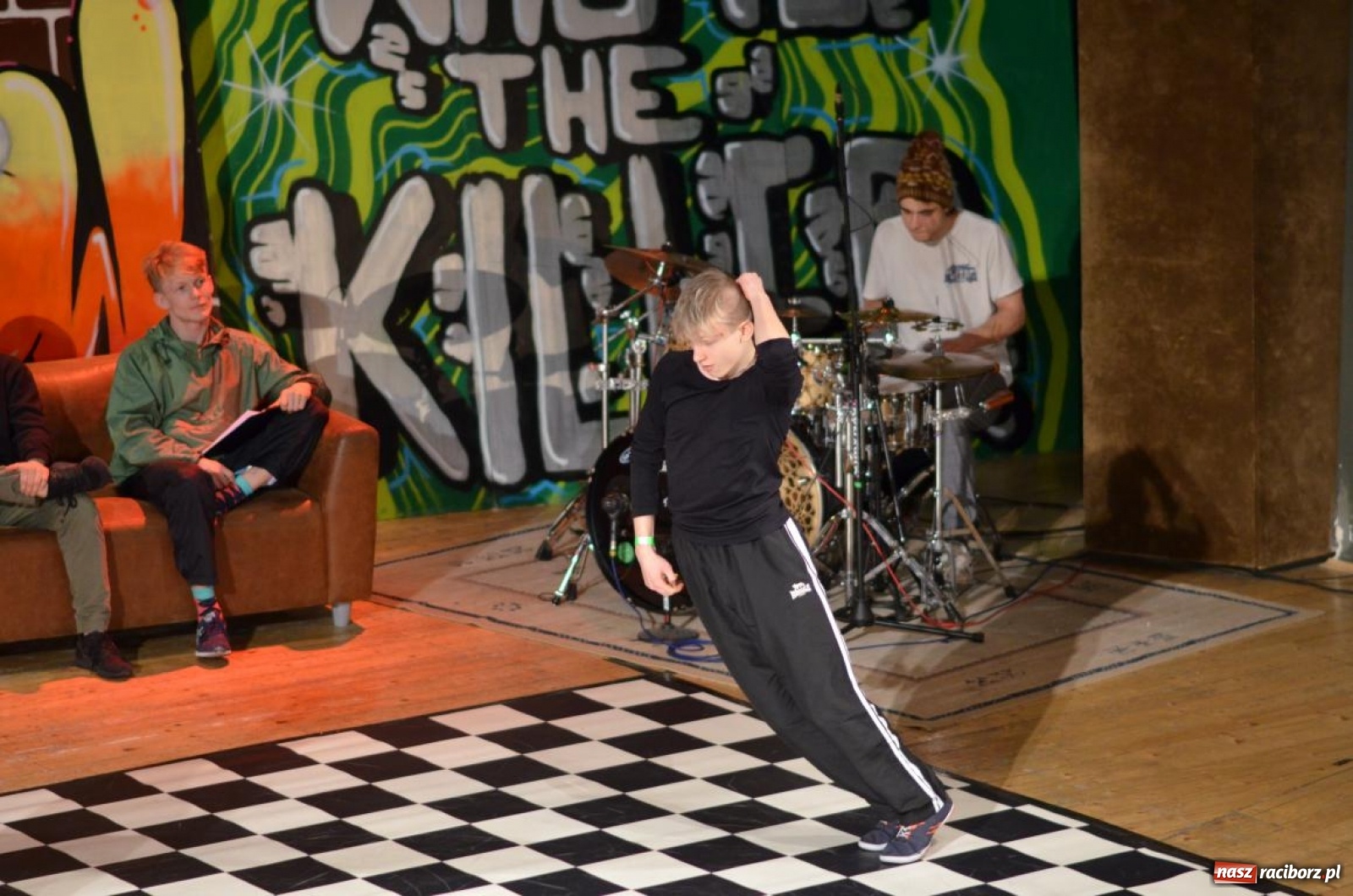 Zdjęcie w galerii na portalu naszraciborz.pl: Blisko stu uczestników BREAK THE TASK w Raciborzu wiadomości z regionu