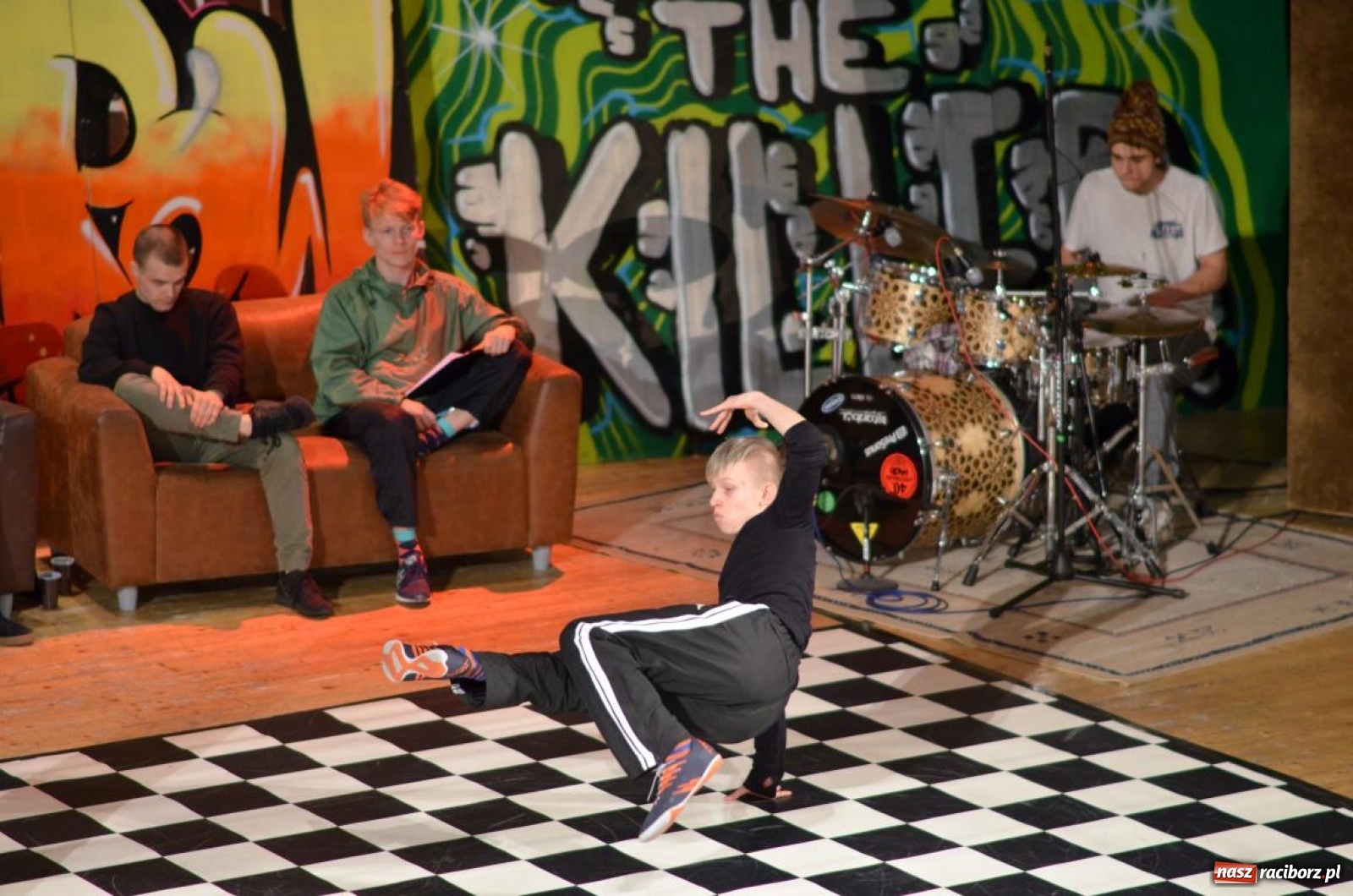 Zdjęcie w galerii na portalu naszraciborz.pl: Blisko stu uczestników BREAK THE TASK w Raciborzu wiadomości z regionu