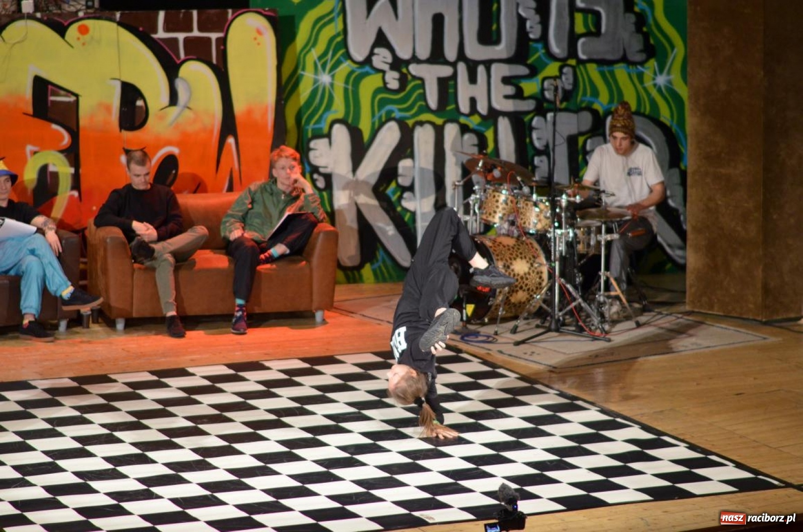 Zdjęcie w galerii na portalu naszraciborz.pl: Blisko stu uczestników BREAK THE TASK w Raciborzu wiadomości z regionu