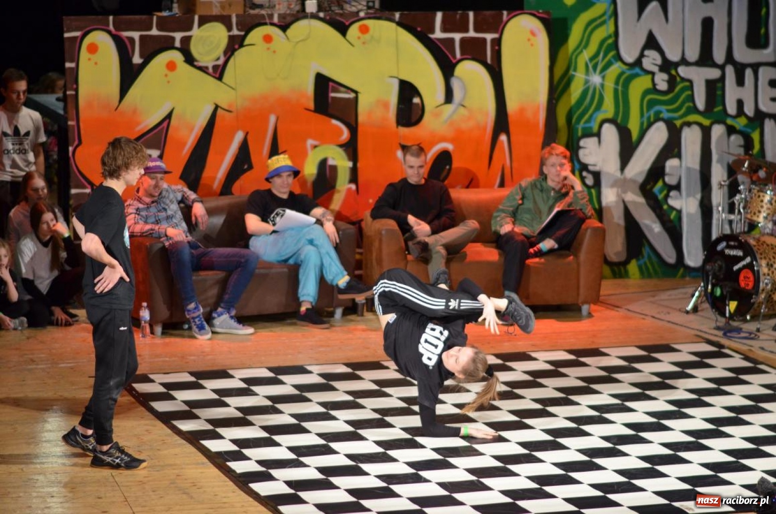 Zdjęcie w galerii na portalu naszraciborz.pl: Blisko stu uczestników BREAK THE TASK w Raciborzu wiadomości z regionu