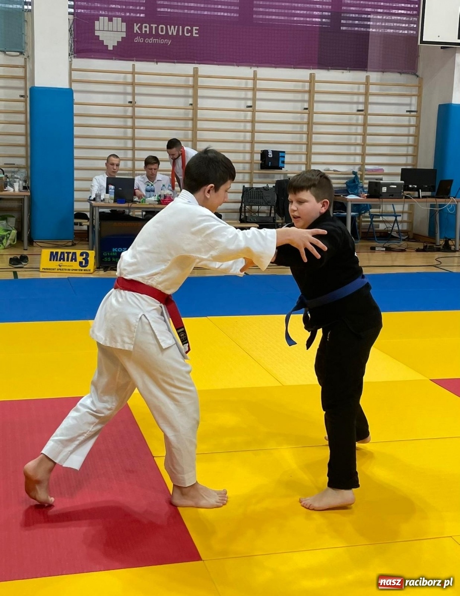 Zdjęcie w galerii na portalu naszraciborz.pl: Łamatorzy z Raciborza na podium w Katowicach wiadomości z regionu