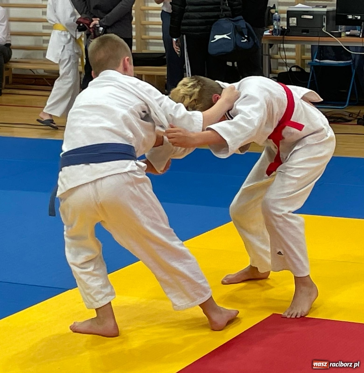 Zdjęcie w galerii na portalu naszraciborz.pl: Łamatorzy z Raciborza na podium w Katowicach wiadomości z regionu