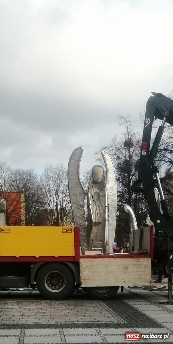 Zdjęcie w galerii na portalu naszraciborz.pl: Anioły zawitały do Raciborza wiadomości z regionu