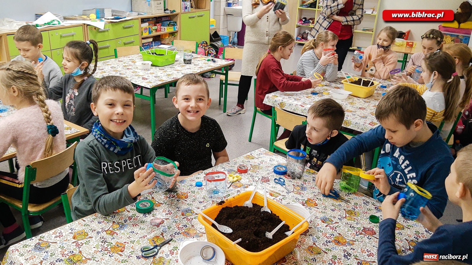 Zdjęcie w galerii na portalu naszraciborz.pl: Rośliny w życiu człowieka. Warsztaty dla dzieci w Brzeziu [FOTO] wiadomości z regionu