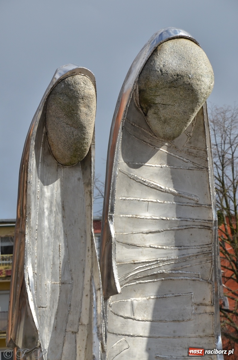 Zdjęcie w galerii na portalu naszraciborz.pl: Ratusz odpowiada na pytanie o koszty klownów i aniołów wiadomości z regionu