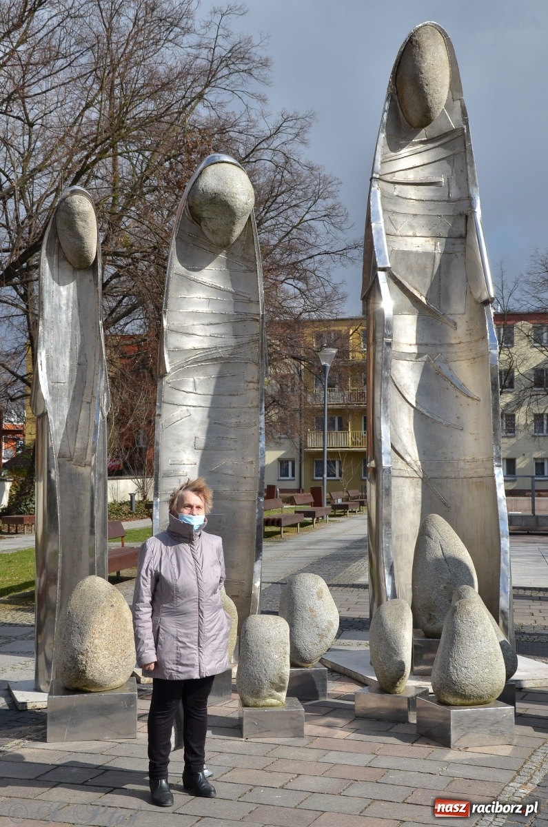 Zdjęcie w galerii na portalu naszraciborz.pl: Ratusz odpowiada na pytanie o koszty klownów i aniołów wiadomości z regionu