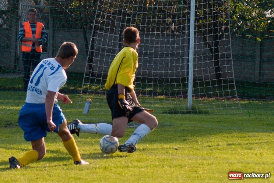 Zdjęcie w galerii na portalu naszraciborz.pl: Tworków nie złamał kuźniańskiej Stali wiadomości z regionu