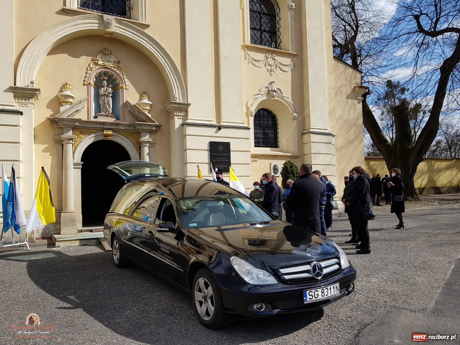 Zdjęcie w galerii na portalu naszraciborz.pl: Ostatnie pożegnanie ks. bp. Gerarda Kusza wiadomości z regionu