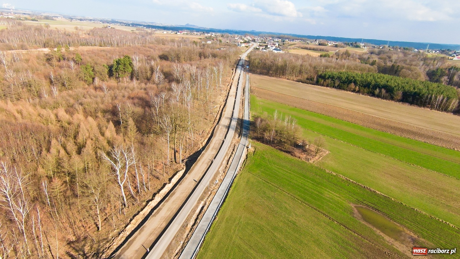 Zdjęcie w galerii na portalu naszraciborz.pl: Raport z przebudowy DW 935 Racibórz-Kornowac-Rzuchów [FOTO] wiadomości z regionu