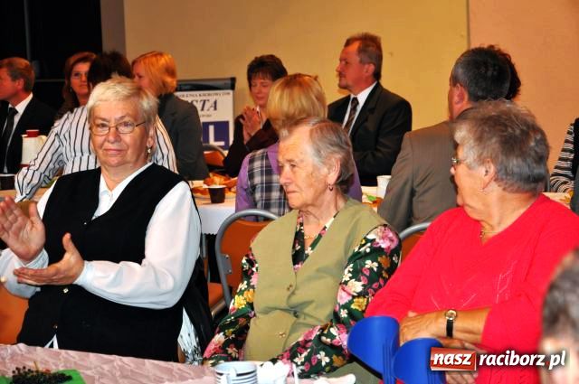 Zdjęcie w galerii na portalu naszraciborz.pl: Przełamują bariery wiadomości z regionu