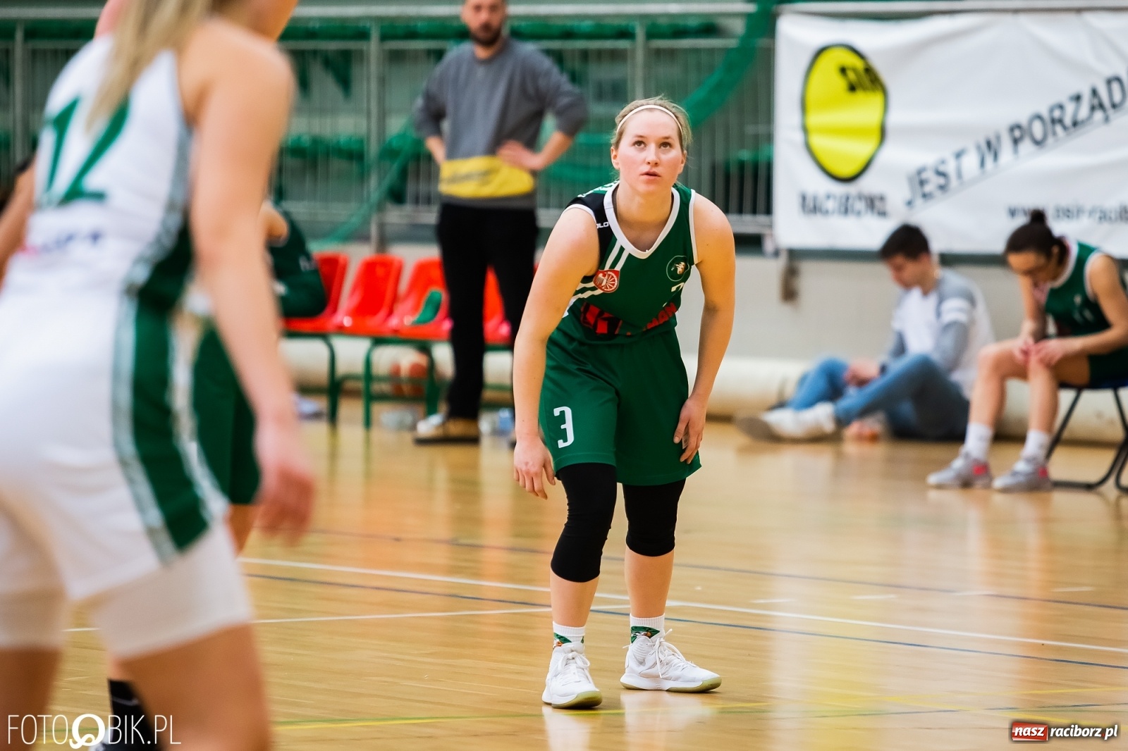 Zdjęcie w galerii na portalu naszraciborz.pl: Koszykarska rywalizacja o puchar Rektora PWSZ Racibórz [FOTO i WIDEO] wiadomości z regionu