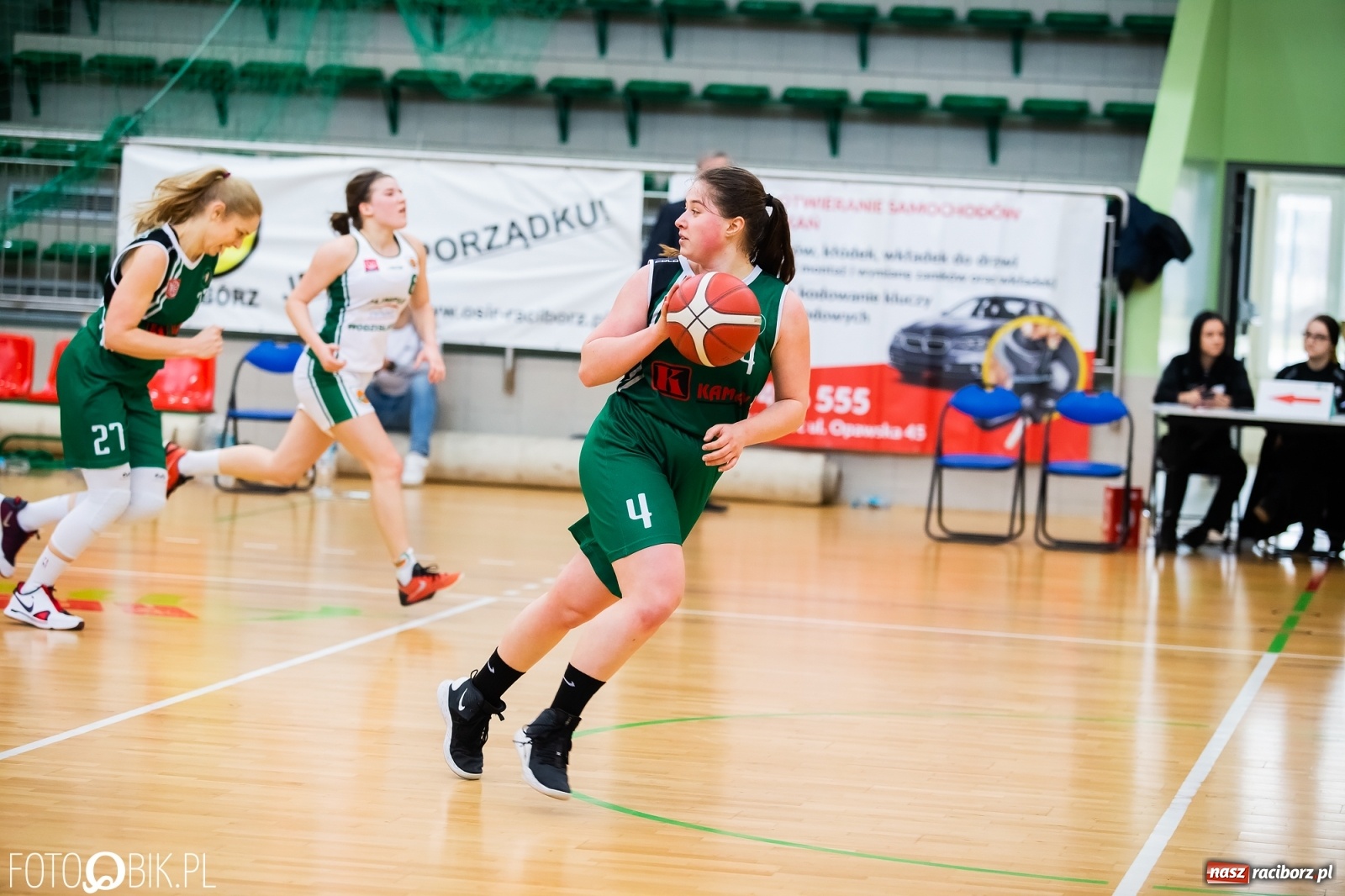 Zdjęcie w galerii na portalu naszraciborz.pl: Koszykarska rywalizacja o puchar Rektora PWSZ Racibórz [FOTO i WIDEO] wiadomości z regionu