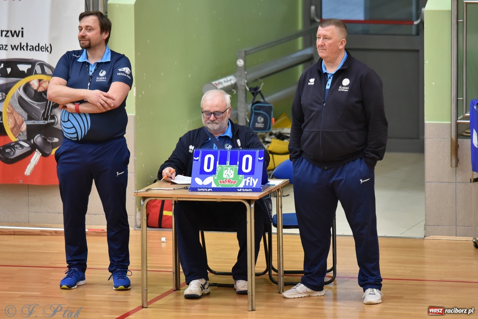 Zdjęcie w galerii na portalu naszraciborz.pl: Siatkówka. Mógł być spacerek, a było pod górkę [FOTO] wiadomości z regionu