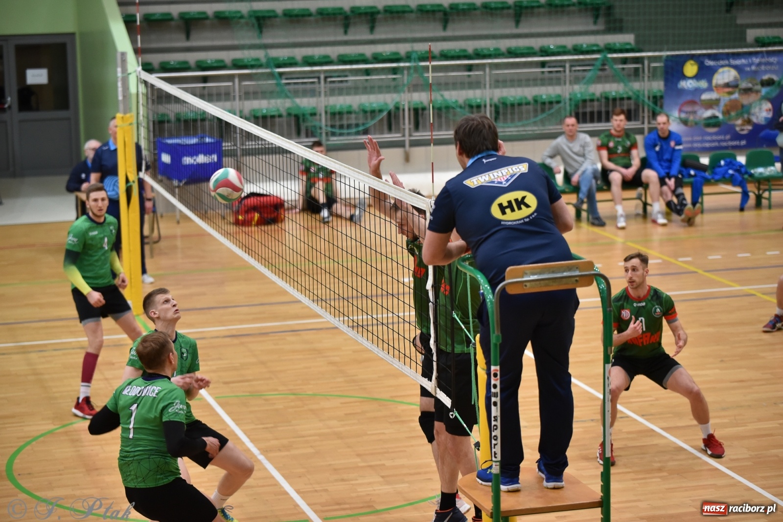 Zdjęcie w galerii na portalu naszraciborz.pl: Siatkówka. Mógł być spacerek, a było pod górkę [FOTO] wiadomości z regionu
