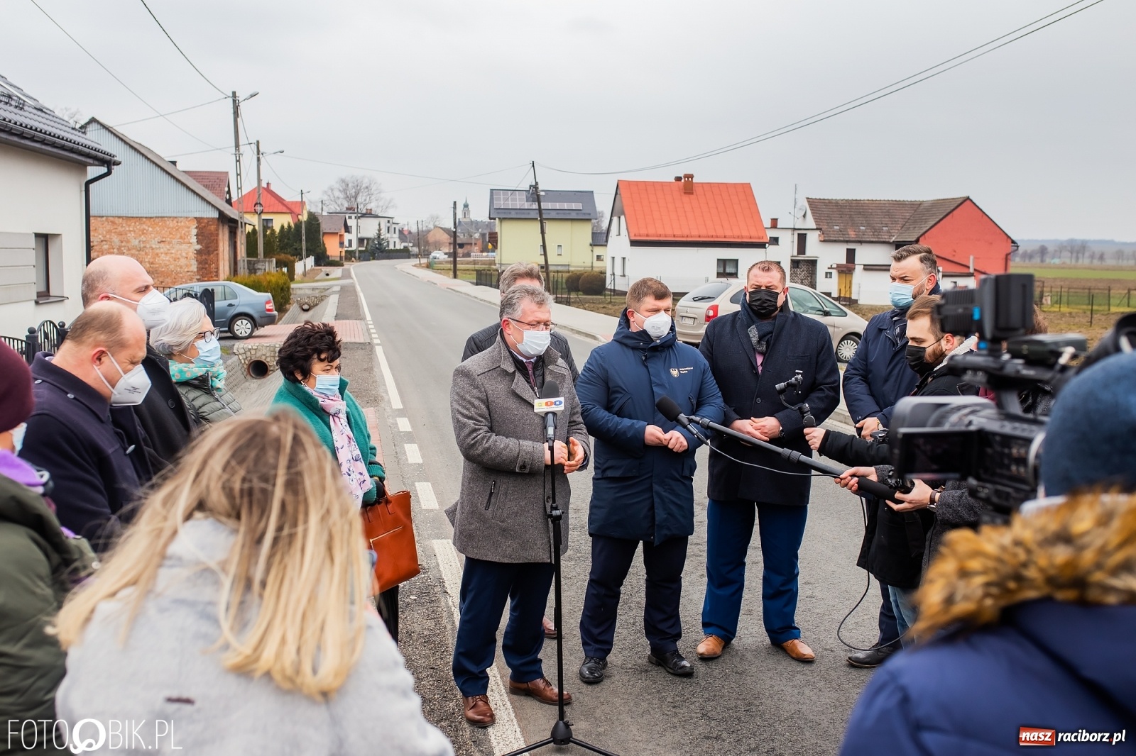 Zdjęcie w galerii na portalu naszraciborz.pl: W Rudyszwałdzie oddano do użytku wyremontowaną drogę [FOTO i WIDEO] wiadomości z regionu
