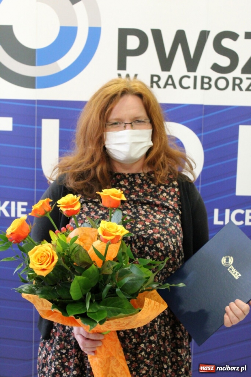 Zdjęcie w galerii na portalu naszraciborz.pl: Ukazała się książka o nazwiskach mieszkańców Raciborza wiadomości z regionu