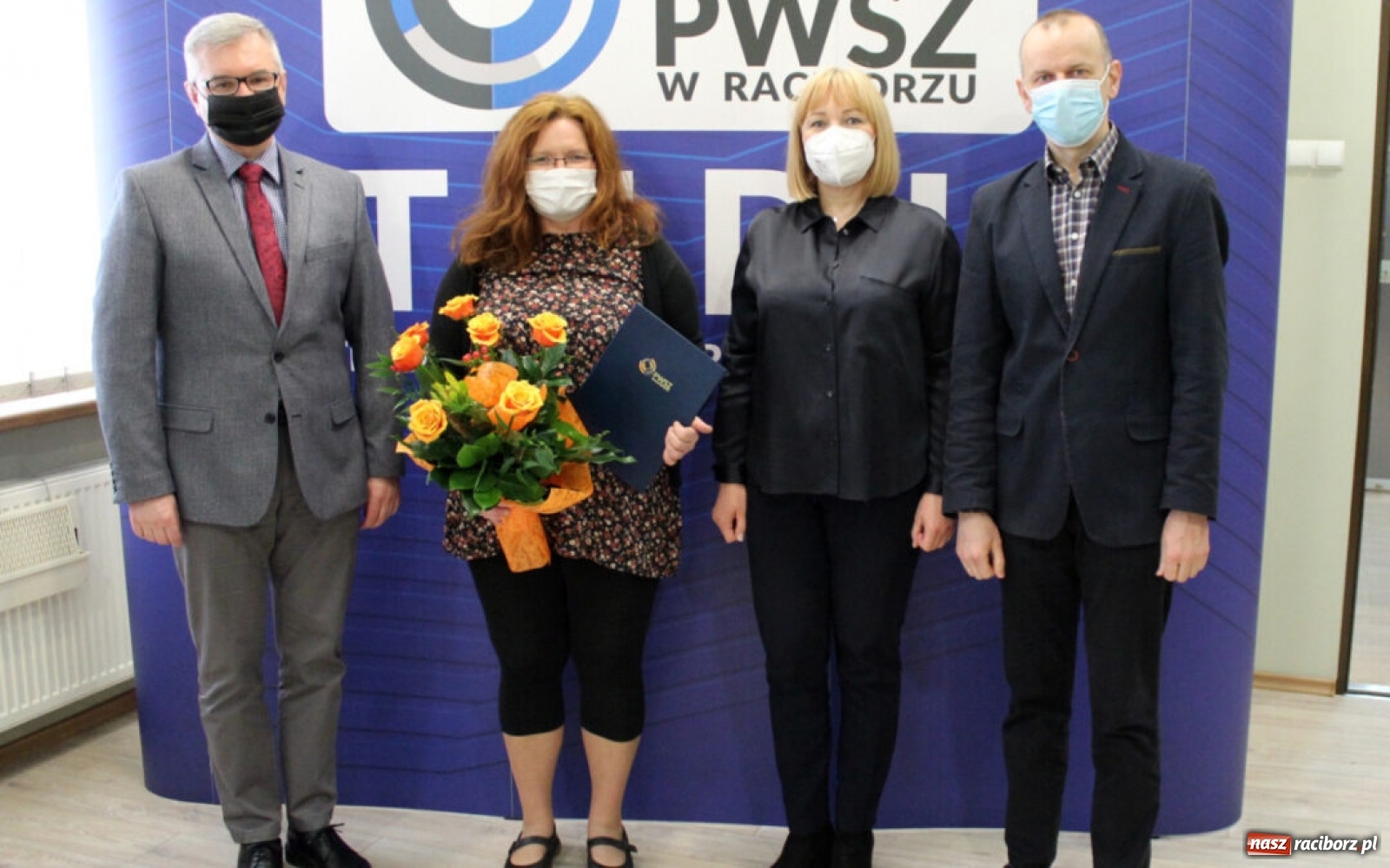 Zdjęcie w galerii na portalu naszraciborz.pl: Ukazała się książka o nazwiskach mieszkańców Raciborza wiadomości z regionu