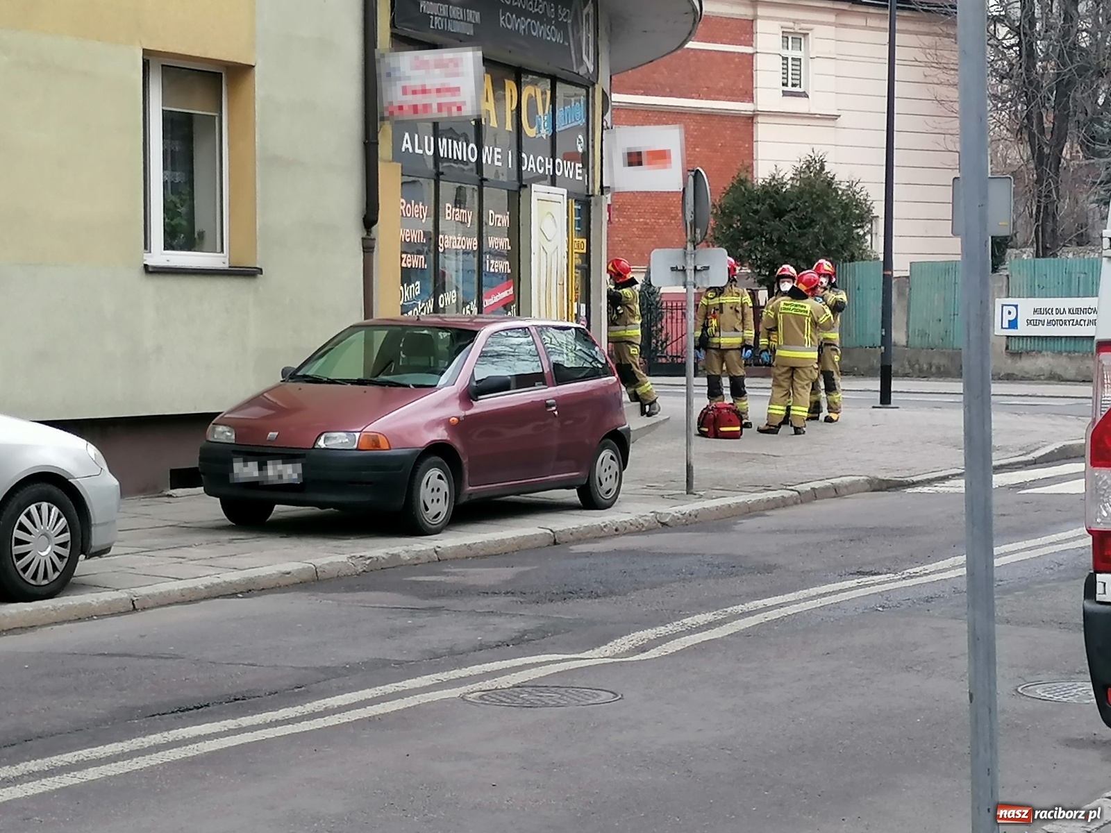 Zdjęcie w galerii na portalu naszraciborz.pl: Raport 998. Strażacy musieli zastąpić lekarza wiadomości z regionu