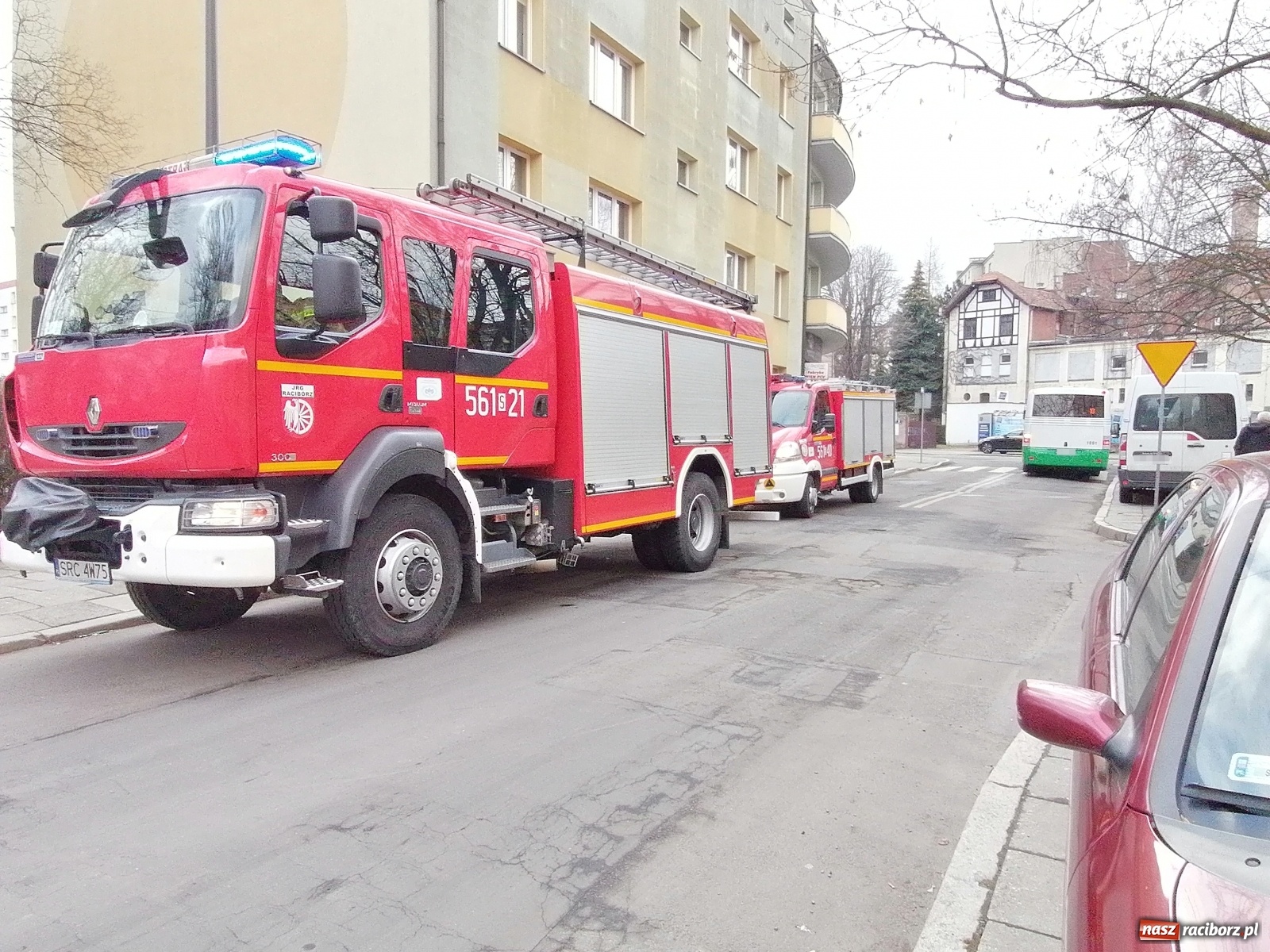Zdjęcie w galerii na portalu naszraciborz.pl: Raport 998. Strażacy musieli zastąpić lekarza wiadomości z regionu