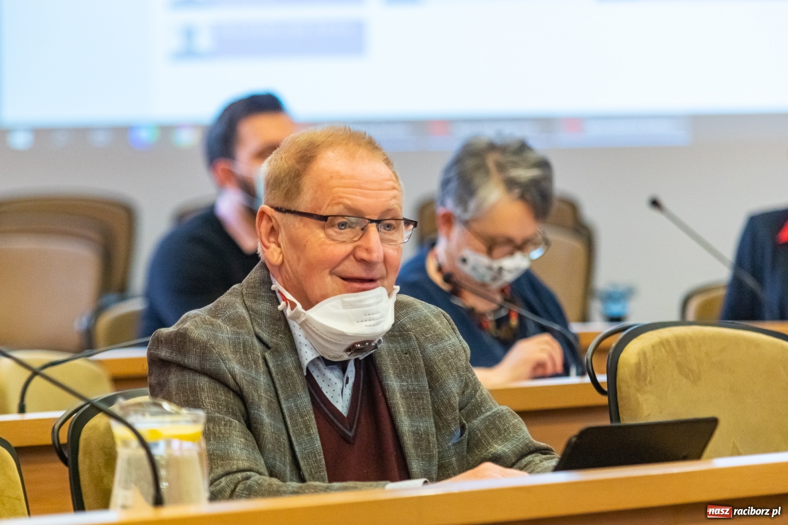 Zdjęcie w galerii na portalu naszraciborz.pl: Fala kwarantann, zabytki i park kulturowy wiadomości z regionu