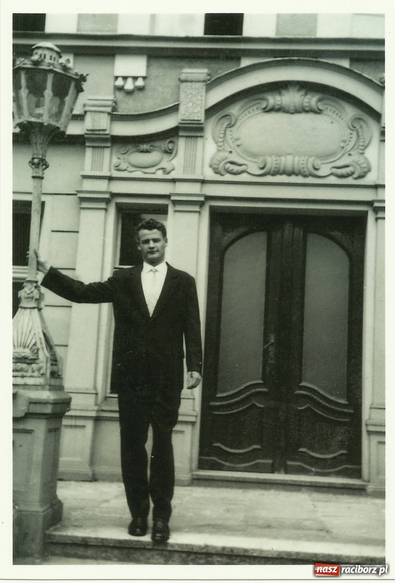 Zdjęcie w galerii na portalu naszraciborz.pl: Usuwanie burżuazyjnych reliktów, czyli jak pałac w Wojnowicach na szpital zamieniano wiadomości z regionu