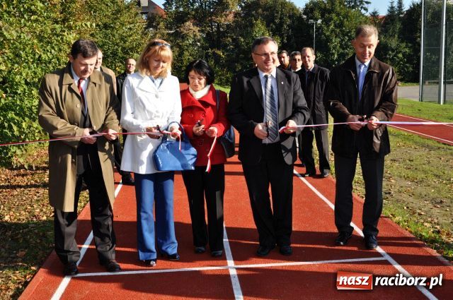 Zdjęcie w galerii na portalu naszraciborz.pl: Kompleks sportowy przy G3 otwarty wiadomości z regionu