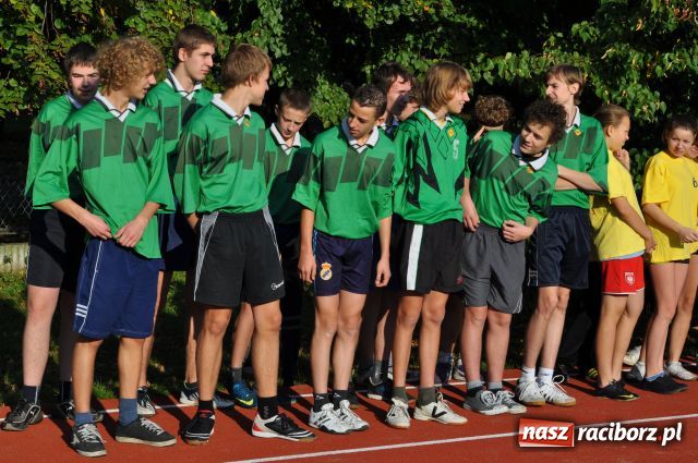 Zdjęcie w galerii na portalu naszraciborz.pl: Kompleks sportowy przy G3 otwarty wiadomości z regionu