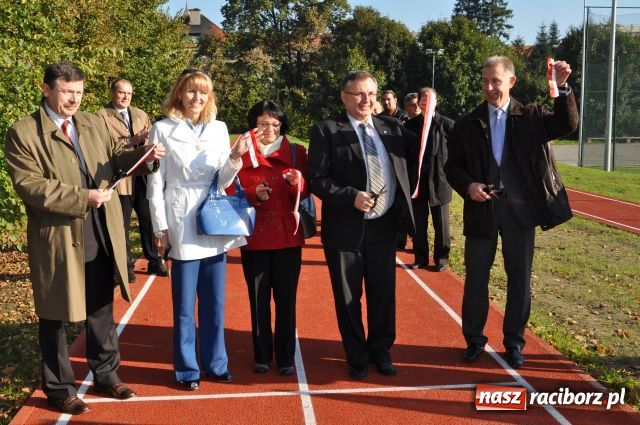 Zdjęcie w galerii na portalu naszraciborz.pl: Kompleks sportowy przy G3 otwarty wiadomości z regionu