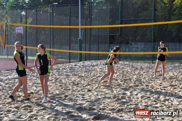 Zdjęcie w galerii na portalu naszraciborz.pl: Kompleks sportowy przy G3 otwarty wiadomości z regionu