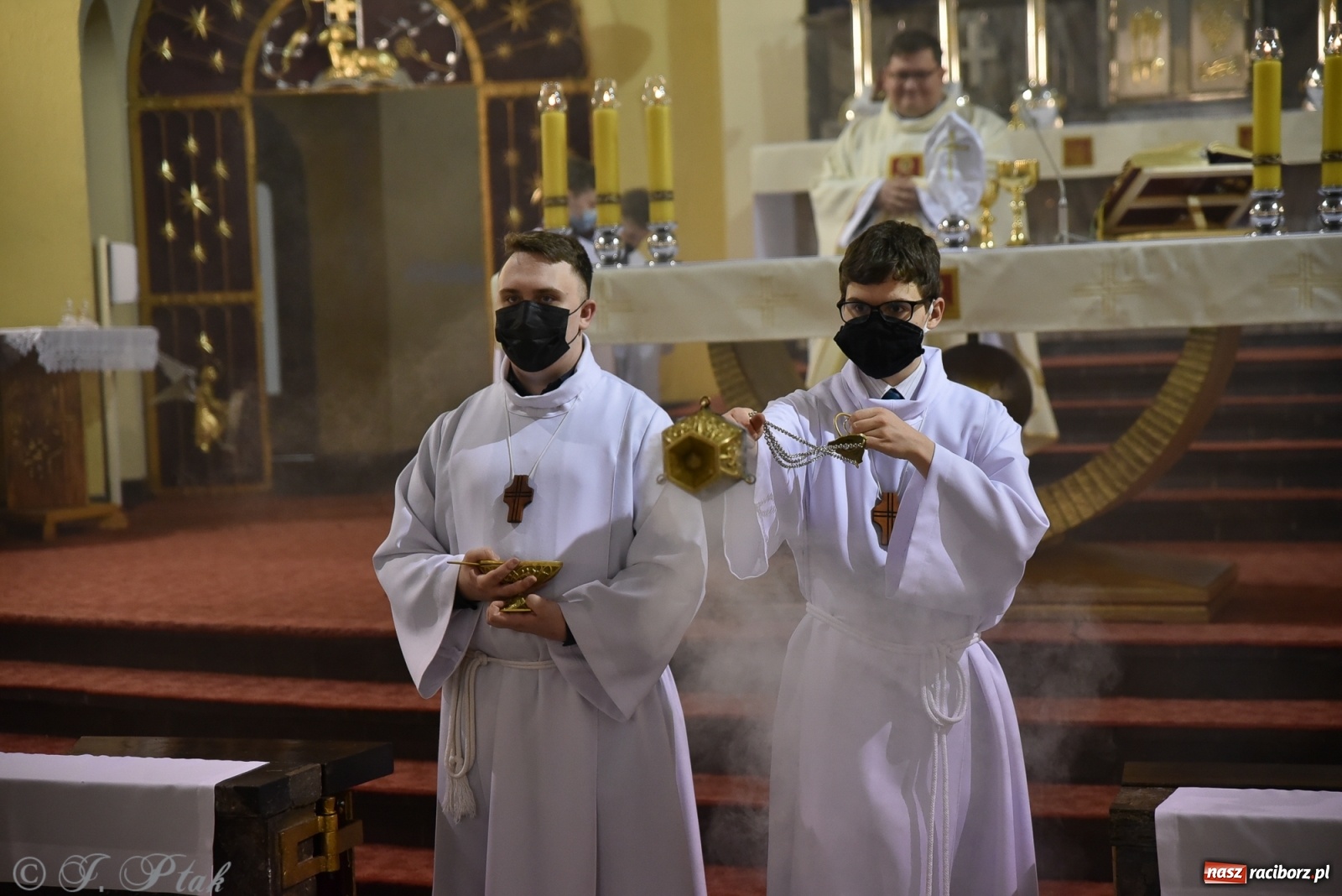 Zdjęcie w galerii na portalu naszraciborz.pl: Wielki Czwartek w kościele NSPJ [FOTO] wiadomości z regionu