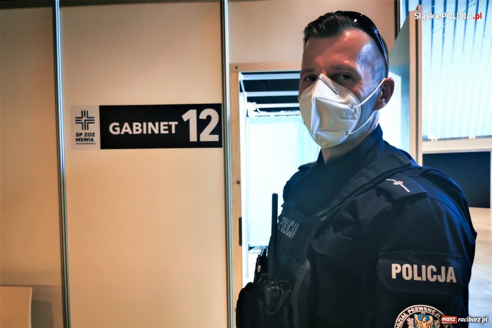 Zdjęcie w galerii na portalu naszraciborz.pl: Trwa akcja szczepień służb mundurowych wiadomości z regionu