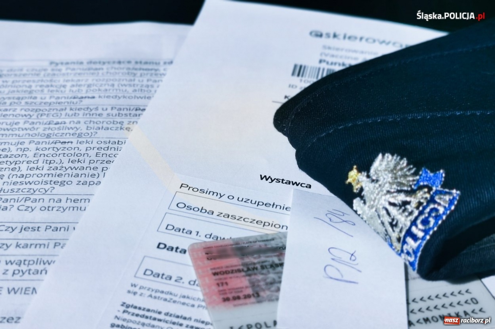 Zdjęcie w galerii na portalu naszraciborz.pl: Trwa akcja szczepień służb mundurowych wiadomości z regionu