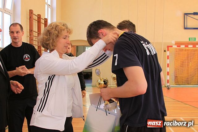 Zdjęcie w galerii na portalu naszraciborz.pl: W SMS-ie najlepsi siatkarze wiadomości z regionu