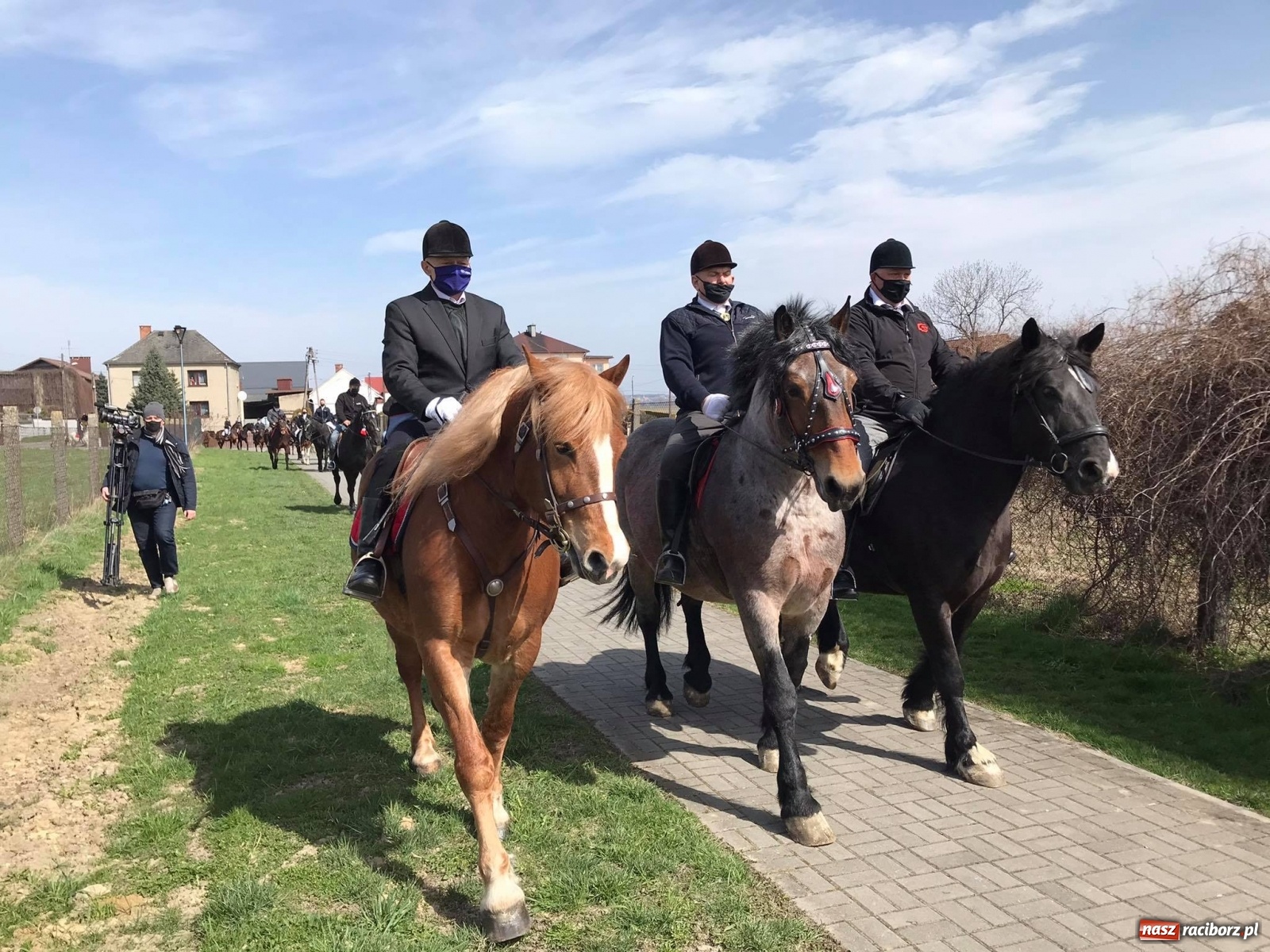 Zdjęcie w galerii na portalu naszraciborz.pl: Procesja wielkanocna w Bieńkowicach [FOTO i WIDEO] wiadomości z regionu