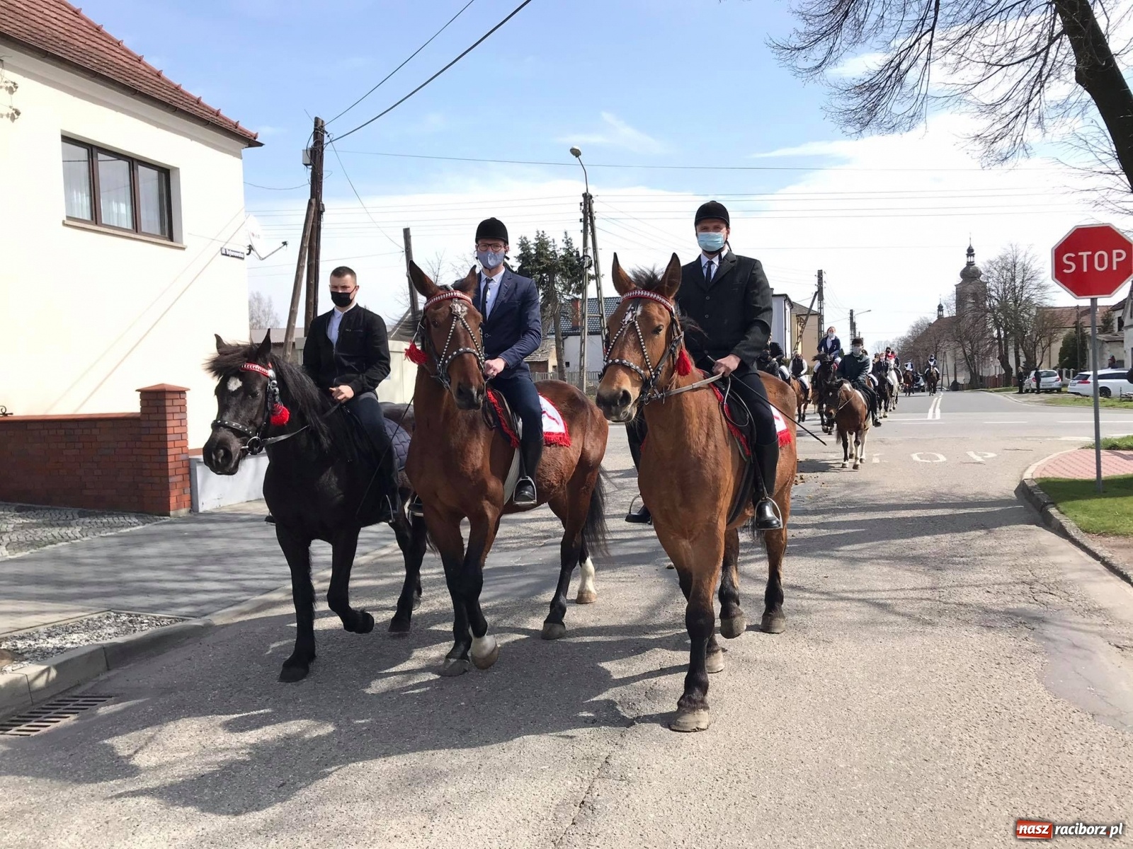 Zdjęcie w galerii na portalu naszraciborz.pl: Procesja wielkanocna w Bieńkowicach [FOTO i WIDEO] wiadomości z regionu