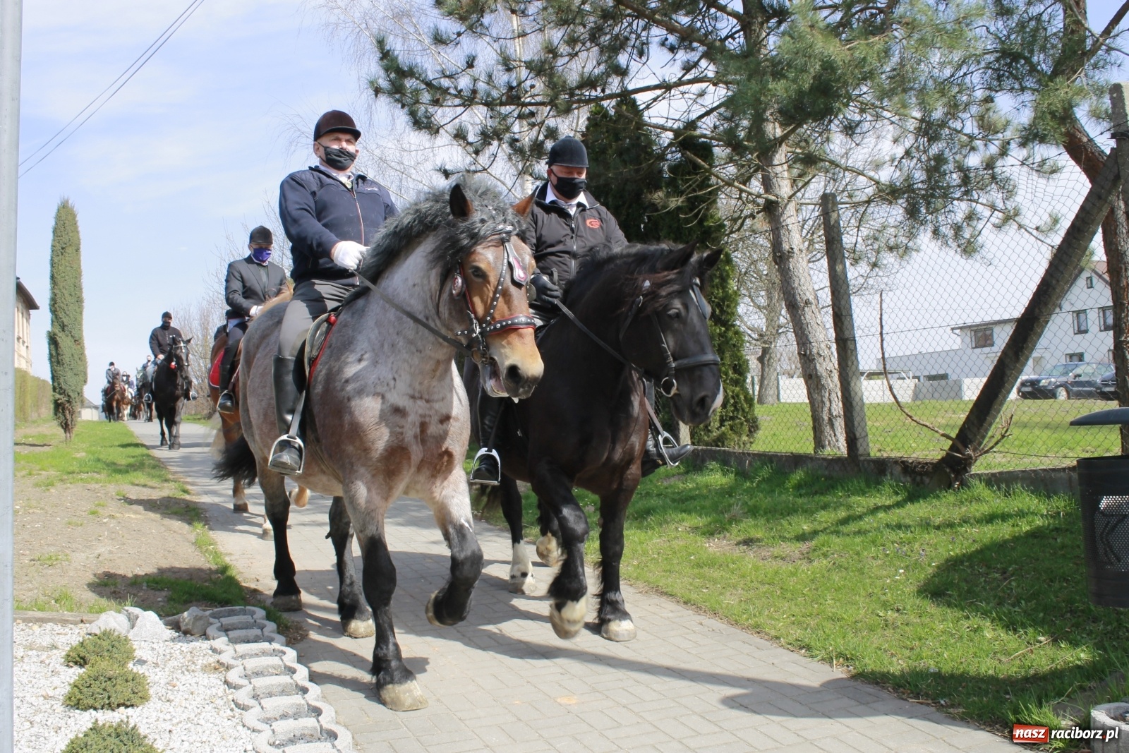 Zdjęcie w galerii na portalu naszraciborz.pl: Procesja wielkanocna w Bieńkowicach [FOTO i WIDEO] wiadomości z regionu