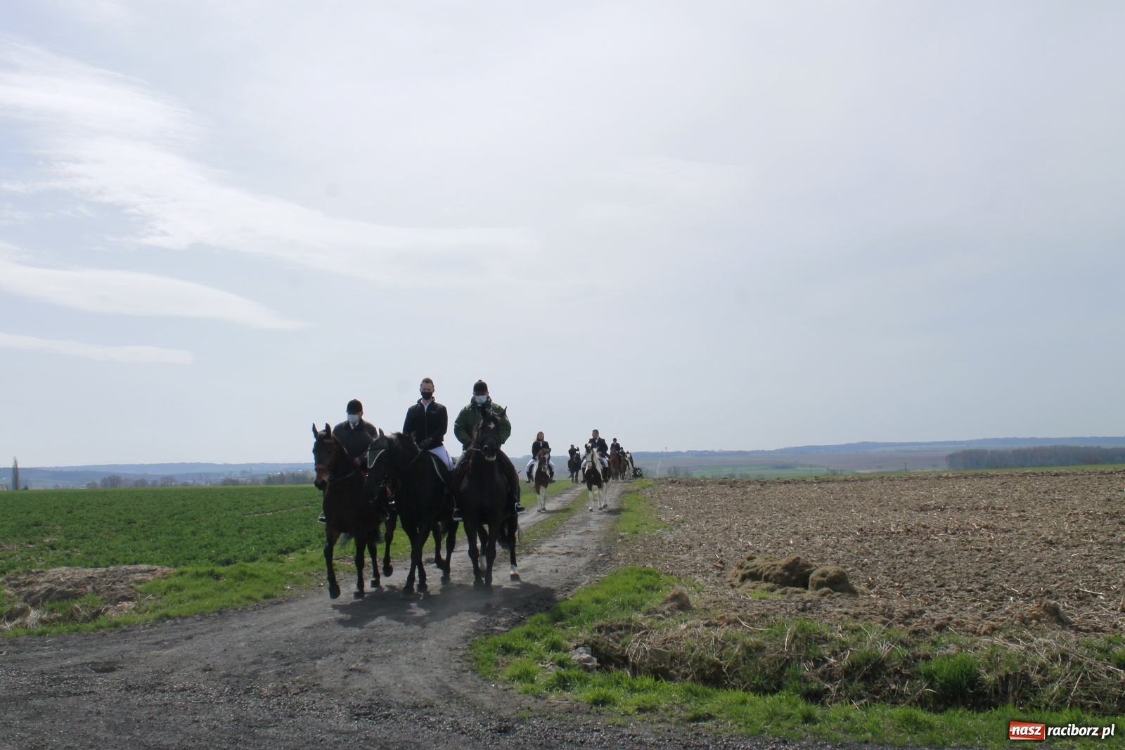 Zdjęcie w galerii na portalu naszraciborz.pl: Procesja wielkanocna w Bieńkowicach [FOTO i WIDEO] wiadomości z regionu