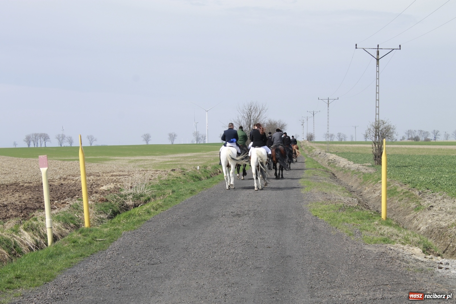 Zdjęcie w galerii na portalu naszraciborz.pl: Procesja wielkanocna w Bieńkowicach [FOTO i WIDEO] wiadomości z regionu