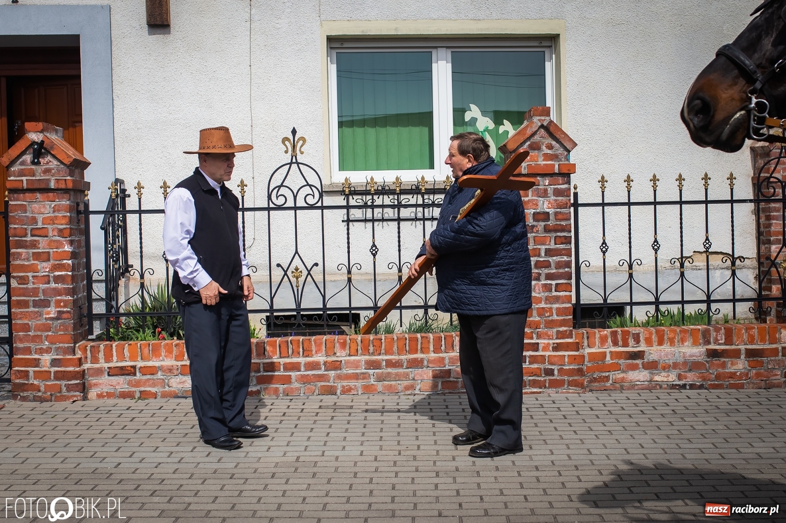 Zdjęcie w galerii na portalu naszraciborz.pl: Sudół nie zaniechał tradycji. Ruszyła procesja konna [FOTO i WIDEO] wiadomości z regionu