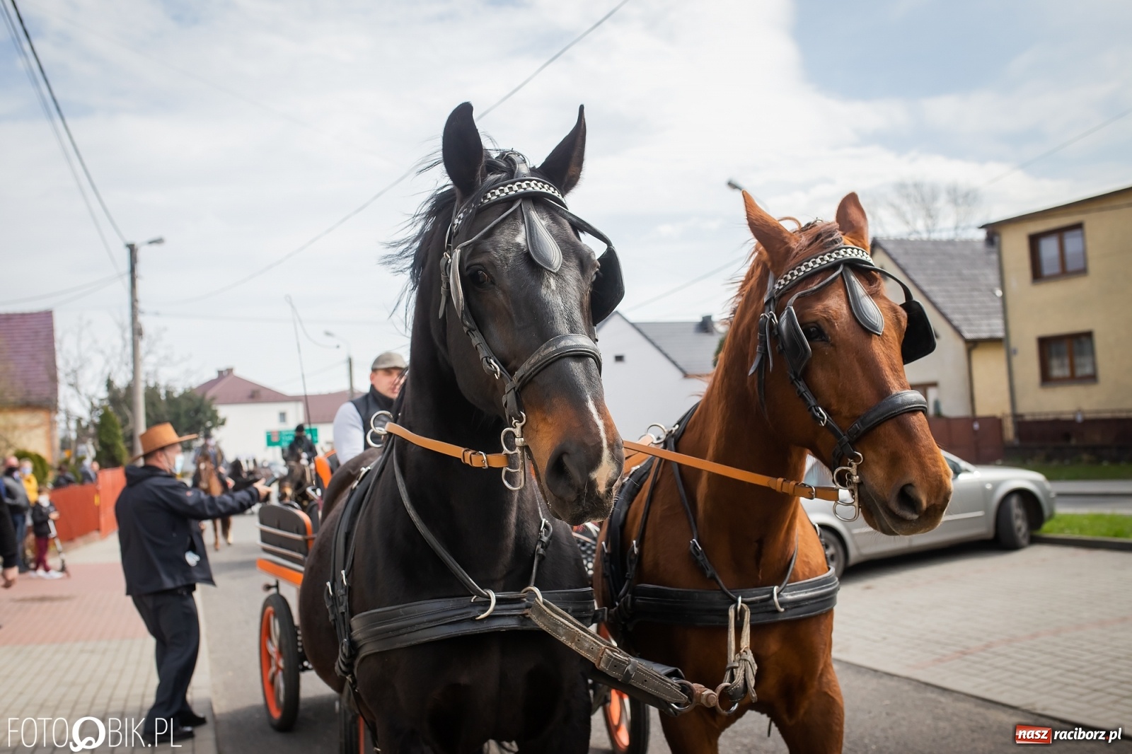 Zdjęcie w galerii na portalu naszraciborz.pl: Sudół nie zaniechał tradycji. Ruszyła procesja konna [FOTO i WIDEO] wiadomości z regionu