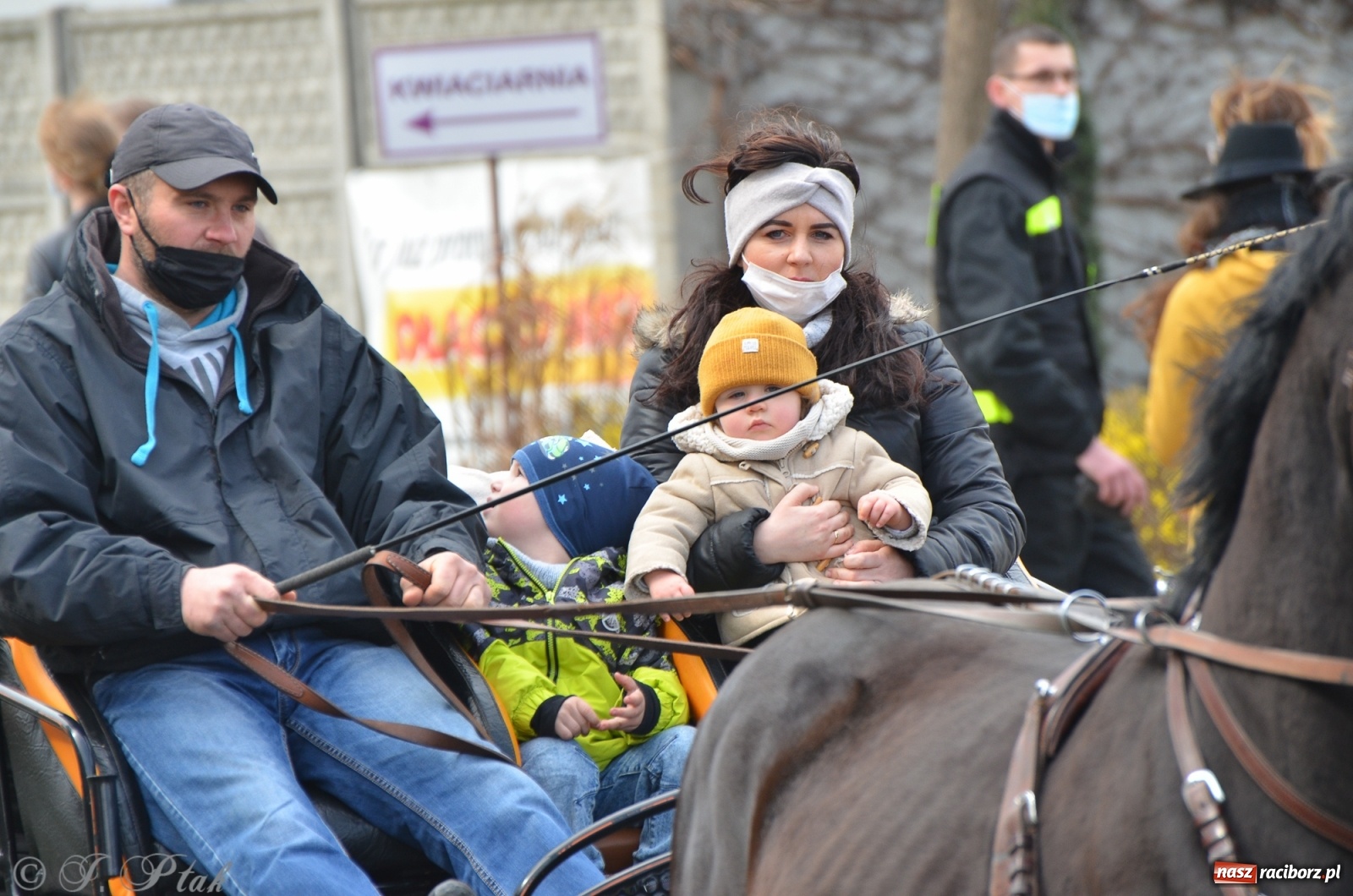 Zdjęcie w galerii na portalu naszraciborz.pl: Wielkanocne procesje konne w obiektywie [FOTO] wiadomości z regionu
