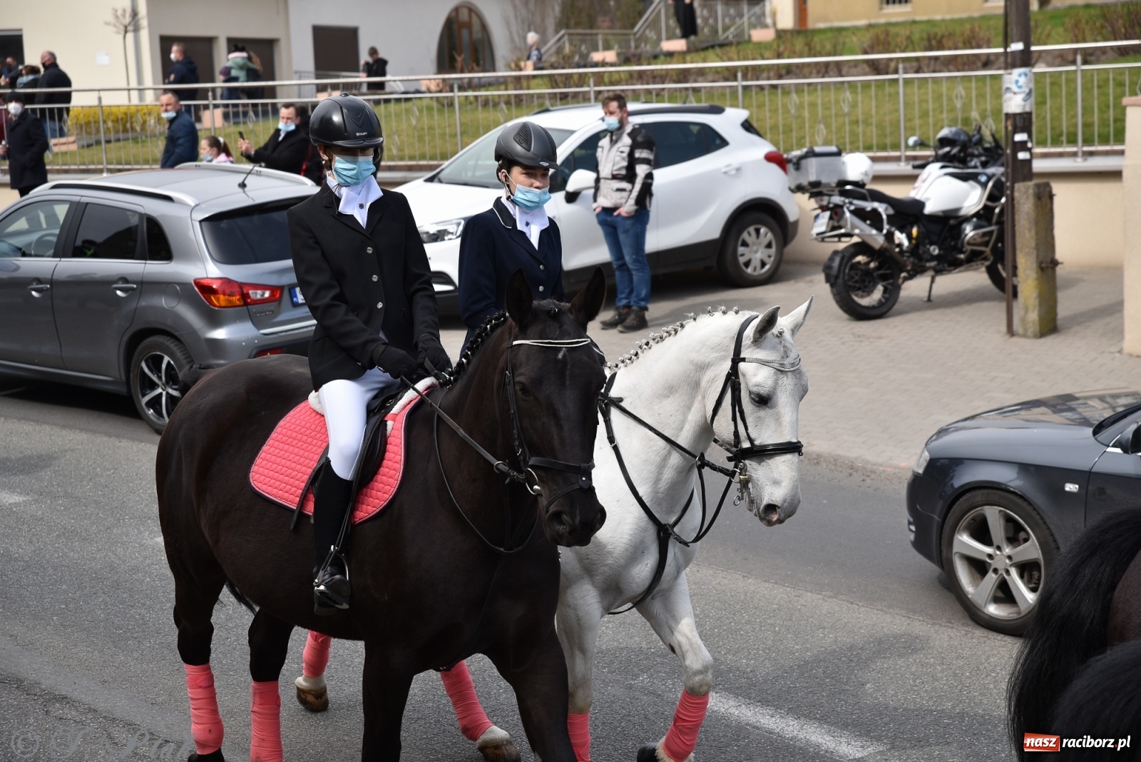 Zdjęcie w galerii na portalu naszraciborz.pl: Wielkanocne procesje konne w obiektywie [FOTO] wiadomości z regionu