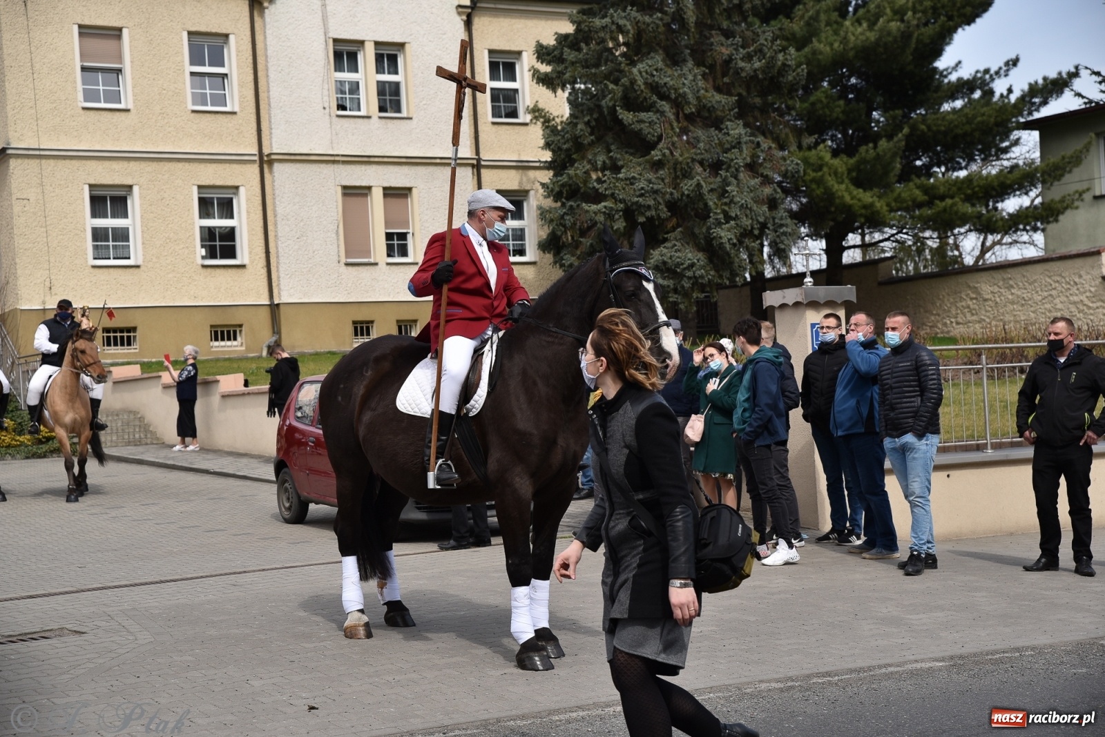Zdjęcie w galerii na portalu naszraciborz.pl: Wielkanocne procesje konne w obiektywie [FOTO] wiadomości z regionu