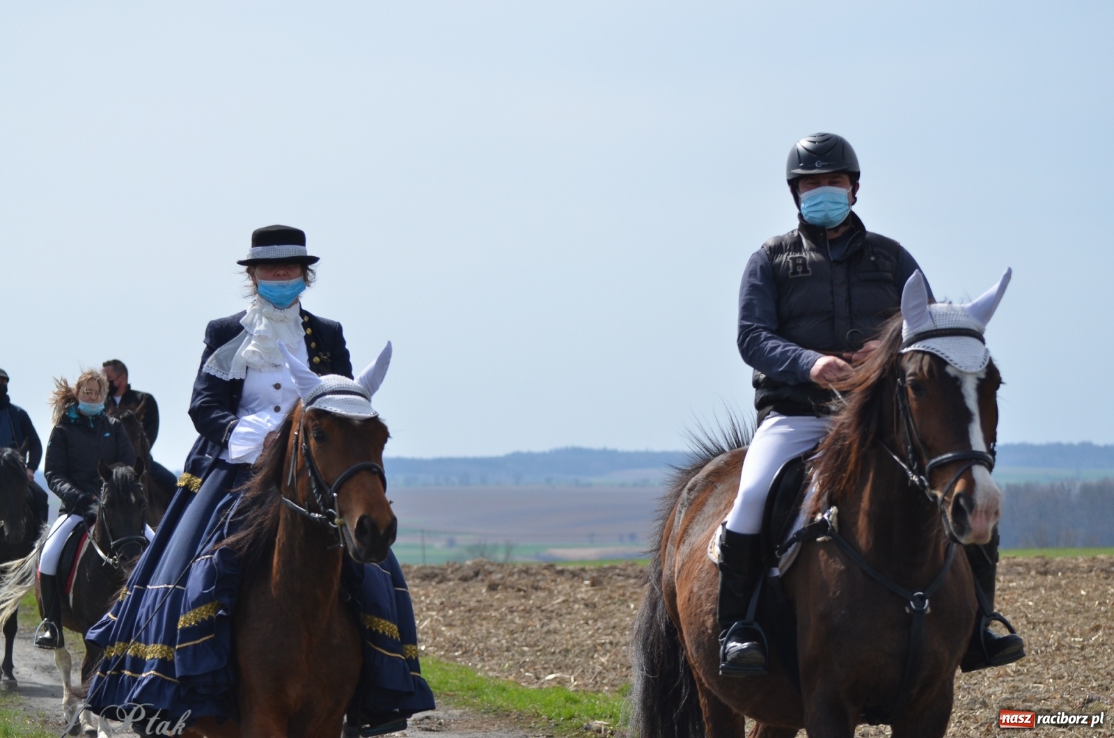 Zdjęcie w galerii na portalu naszraciborz.pl: Wielkanocne procesje konne w obiektywie [FOTO] wiadomości z regionu