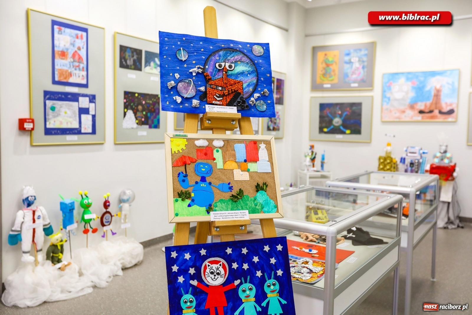 Zdjęcie w galerii na portalu naszraciborz.pl: Konkurs plastyczny Bajki Robotów rozstrzygnięty [FOTO] wiadomości z regionu